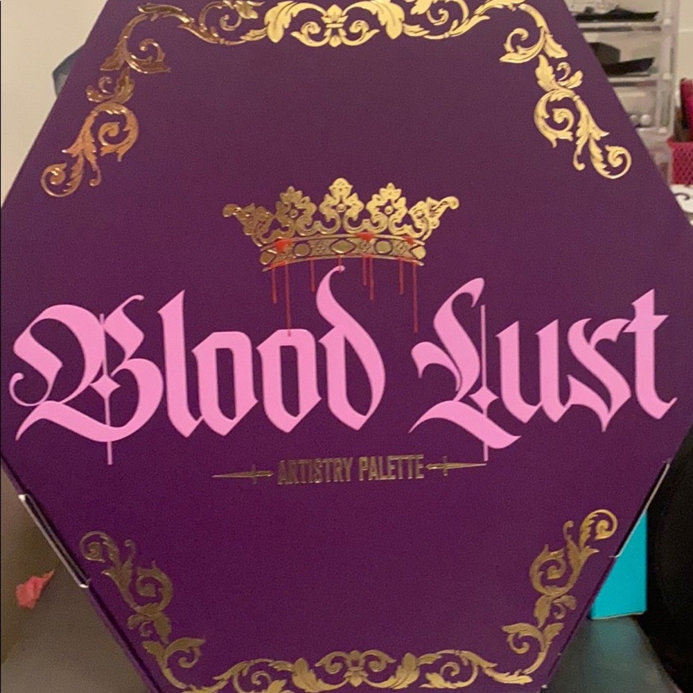 Jeffree Star Blood Lust Palette